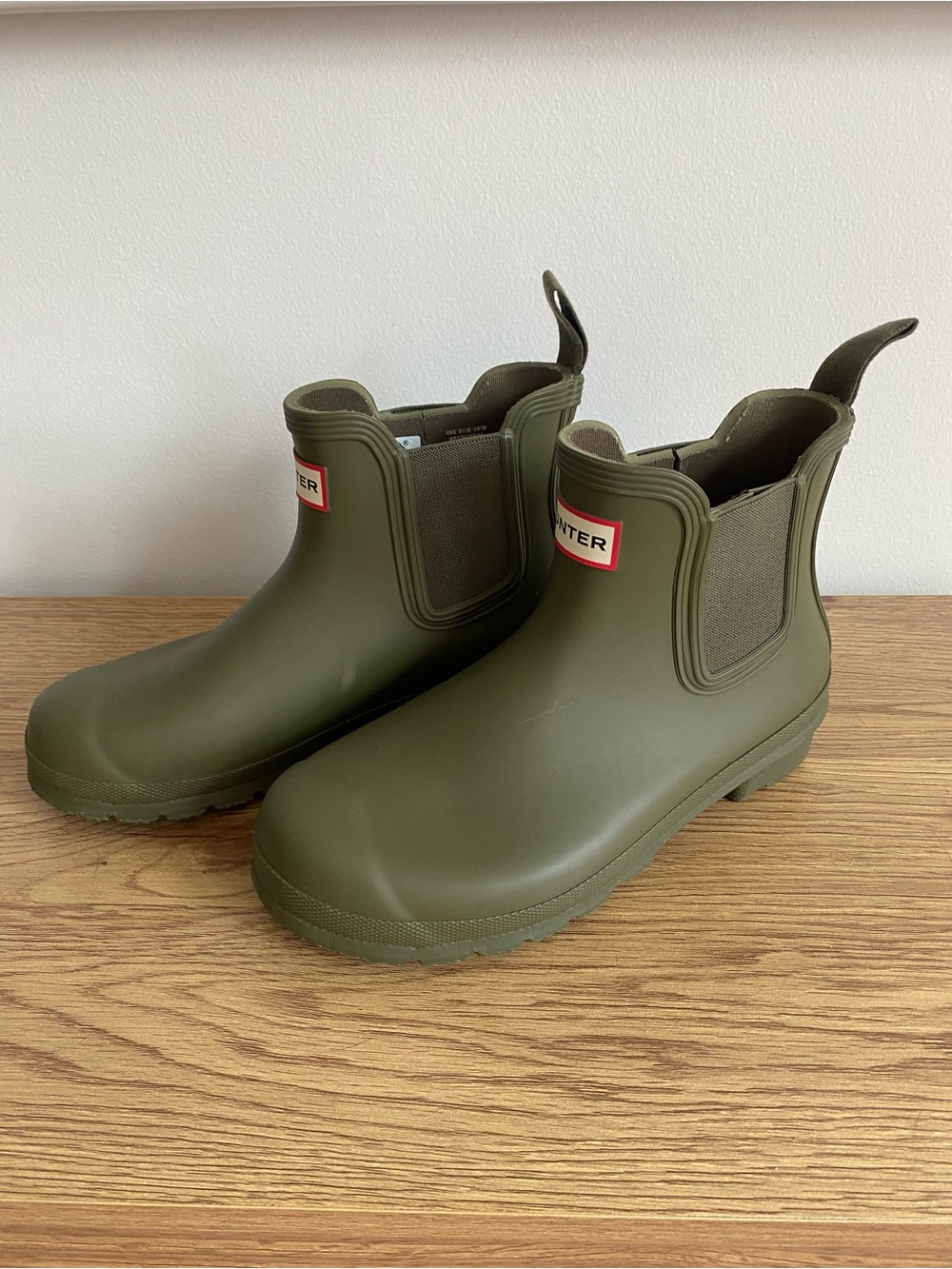 Hunter Short Chelsea Rain Boot - Olive Green NWOT - Picture 8 of 9